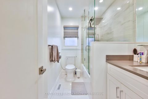 Photo 9 at 16 Gloria Street, Sunnidale, Barrie