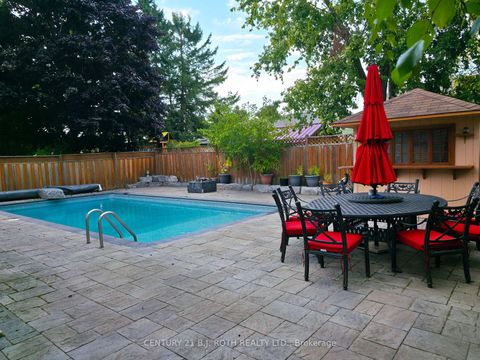 Photo 21 at 16 Gloria Street, Sunnidale, Barrie