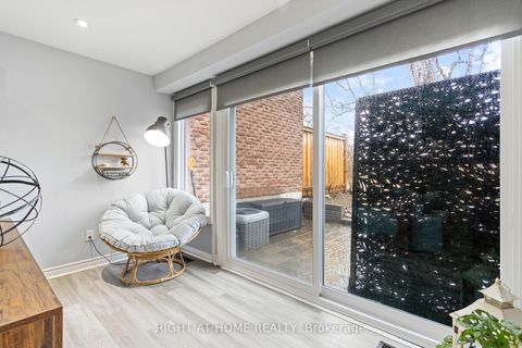 Photo 13 at 117 - 219 Milestone Crescent, Aurora Village, Aurora