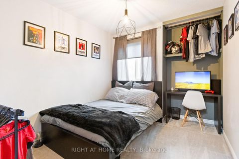 Photo 23 at 117 - 219 Milestone Crescent, Aurora Village, Aurora