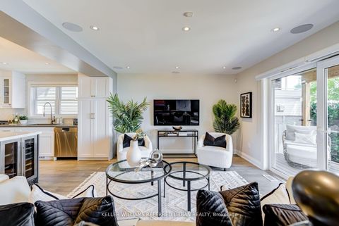 Photo 5 at 399 Lake Promenade, Long Branch, Toronto