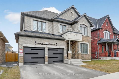 Photo 2 at 46 Wamsley Crescent, Newcastle, Clarington