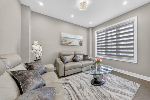 Photo 5 at 46 Wamsley Crescent, Newcastle, Clarington