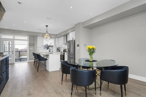 Photo 11 at 8208 Pine Valley Drive, East Woodbridge, Vaughan