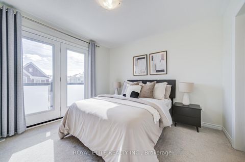 Photo 33 at 97 Thomas Frisby Jr Crescent, Victoria Square, Markham