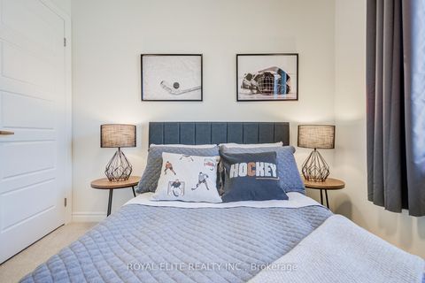 Photo 42 at 97 Thomas Frisby Jr Crescent, Victoria Square, Markham