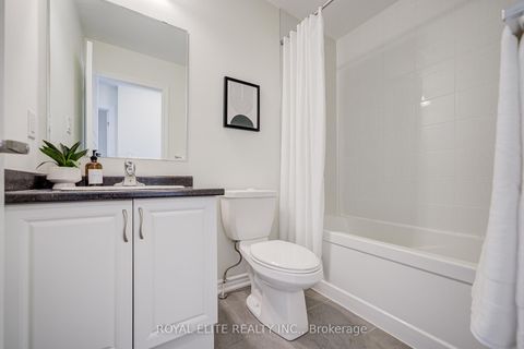 Photo 43 at 97 Thomas Frisby Jr Crescent, Victoria Square, Markham