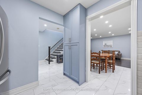 Photo 6 at 10 Crieff Avenue, Maple, Vaughan