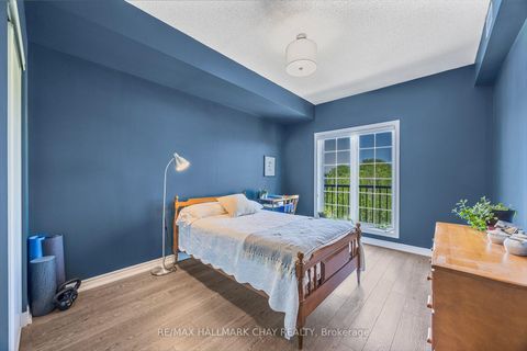 Photo 12 at 407 - 40 Ferndale Drive S, Ardagh, Barrie