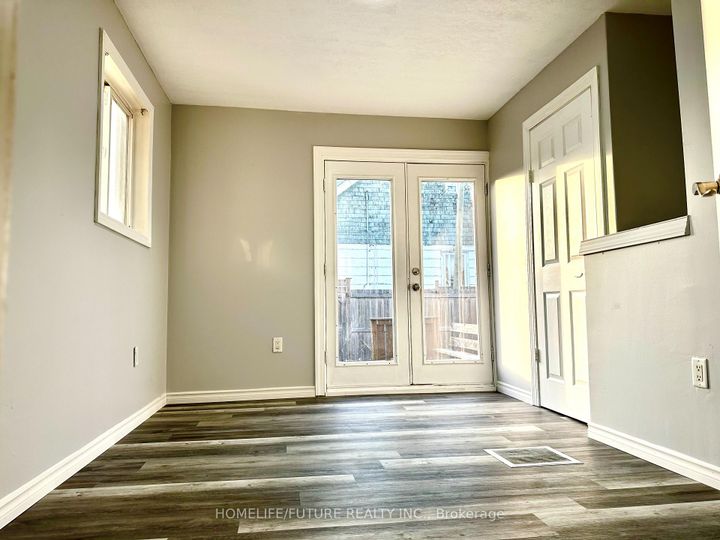 Photo 13 at 117 Harmony Avenue, Homeside, Hamilton