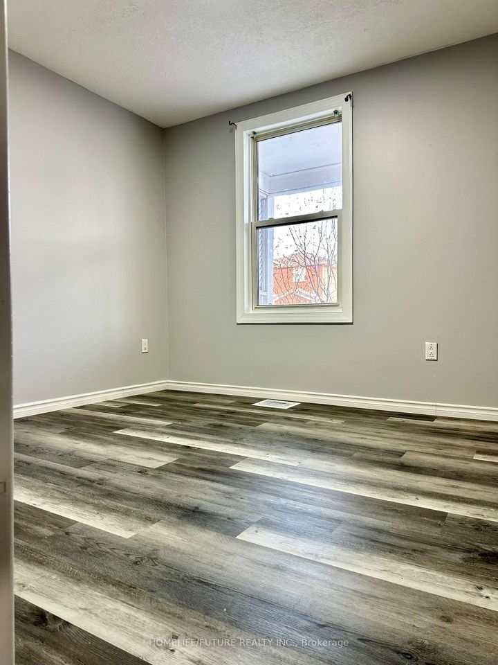 Photo 16 at 117 Harmony Avenue, Homeside, Hamilton