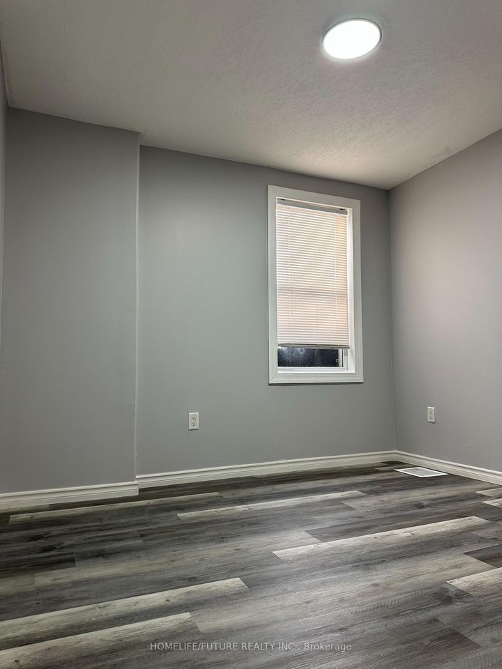 Photo 19 at 117 Harmony Avenue, Homeside, Hamilton