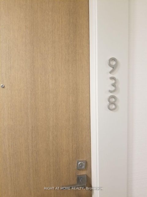 Photo 4 at 938 - 251 Jarvis Street, Yonge Corridor, Toronto