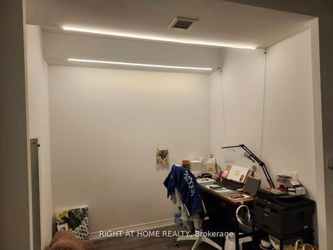 Photo 19 at 938 - 251 Jarvis Street, Yonge Corridor, Toronto