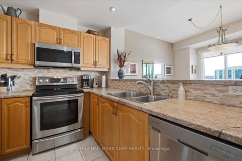 Photo 12 at 1404 - 2 Toronto Street, City Centre, Barrie