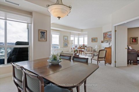 Photo 15 at 1404 - 2 Toronto Street, City Centre, Barrie