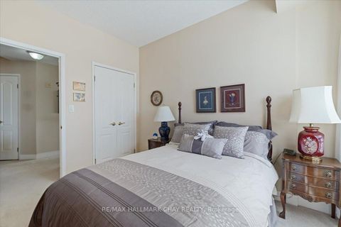 Photo 27 at 1404 - 2 Toronto Street, City Centre, Barrie