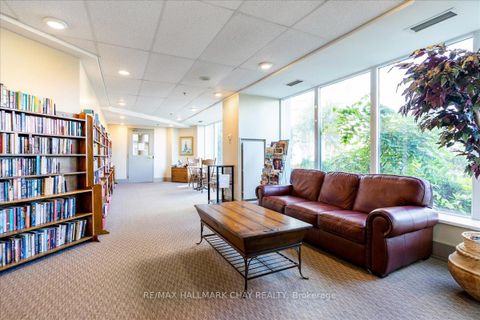 Photo 37 at 1404 - 2 Toronto Street, City Centre, Barrie