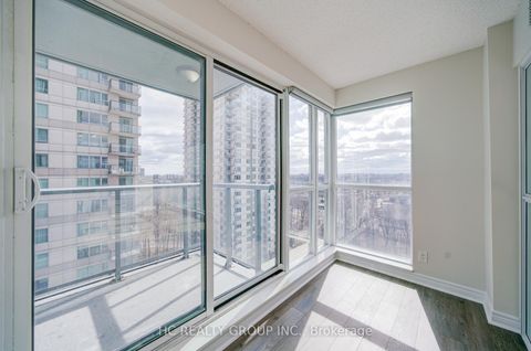 Photo 6 at 1610 - 50 Town Centre Court, Bendale, Toronto