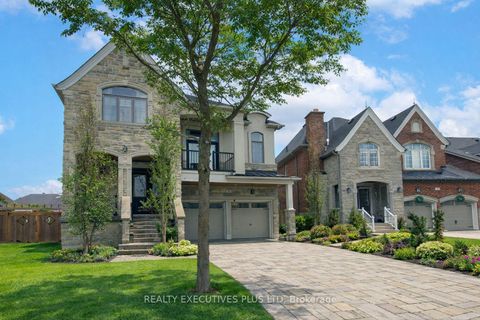 Photo 0 at 10 Sim Hill Crescent, King City, King