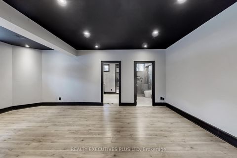 Photo 25 at 10 Sim Hill Crescent, King City, King