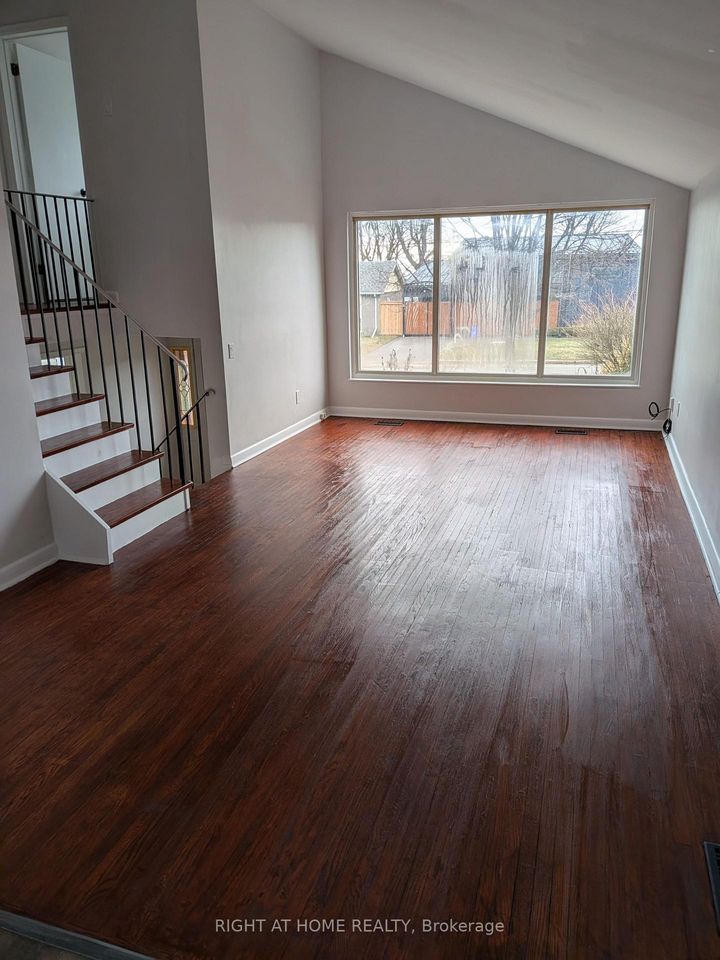 Photo 7 at 740 Stone Street, Lakeview, Oshawa