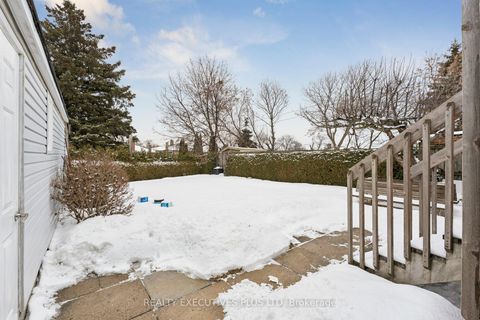 Photo 23 at 23 Helmsdale Crescent, Clairville, Toronto