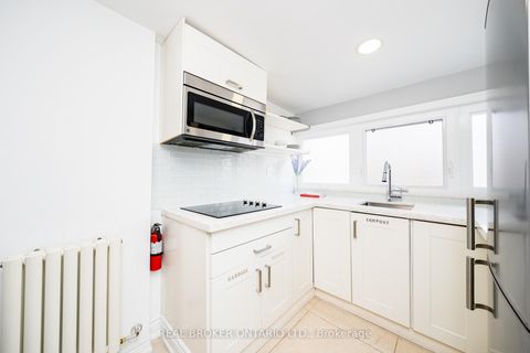 Photo 15 at 8 Springhurst Avenue, South Parkdale, Toronto