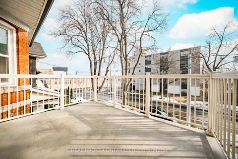 Photo 23 at 8 Springhurst Avenue, South Parkdale, Toronto