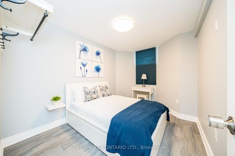 Photo 35 at 8 Springhurst Avenue, South Parkdale, Toronto