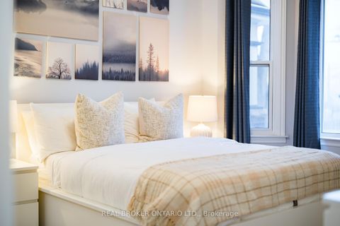 Photo 43 at 8 Springhurst Avenue, South Parkdale, Toronto