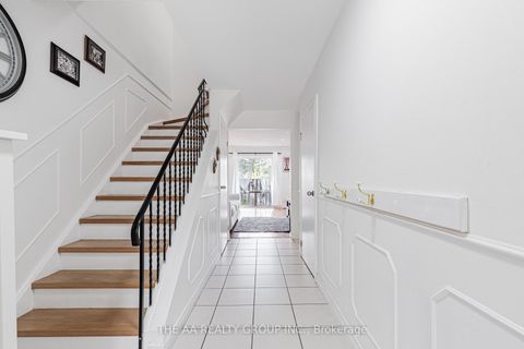 Photo 3 at 20 - 50 Bridletowne Circle, L'Amoreaux, Toronto