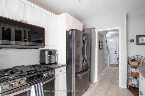 Photo 14 at 288 St Eloi Avenue, Central, Oshawa