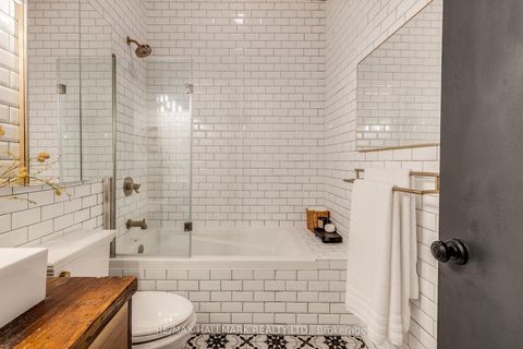 Photo 29 at 406 - 426 Queen Street E, Regent Park, Toronto