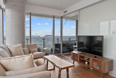 Photo 13 at 1103 - 70 Distillery Lane, Waterfront Communities C8, Toronto