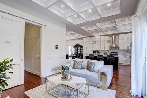 Photo 18 at 36 Abitibi Avenue N, Newtonbrook East, Toronto