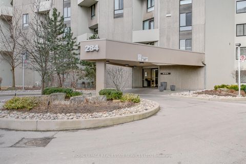 Photo 1 at B1 - 284 Mill Road, Markland Wood, Toronto