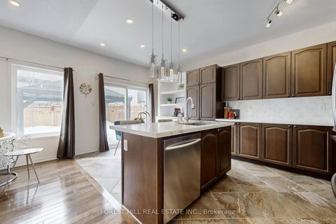 Photo 8 at 2020 Magee Court, Taunton, Oshawa