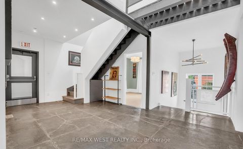 Photo 35 at 53 Argyle Street, Bellwoods, Toronto