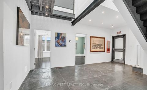 Photo 36 at 53 Argyle Street, Bellwoods, Toronto