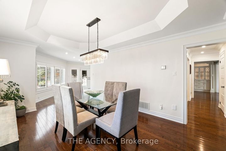 Photo 7 at 7 Stonegate Drive, Snelgrove, Brampton