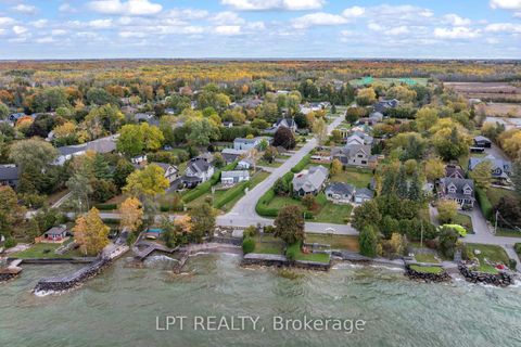 Photo 1 at 808 Montsell Avenue, Historic Lakeshore Communities, Georgina