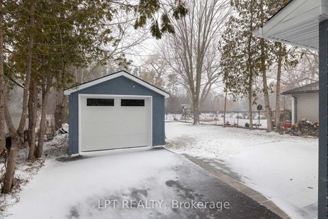 Photo 16 at 808 Montsell Avenue, Historic Lakeshore Communities, Georgina