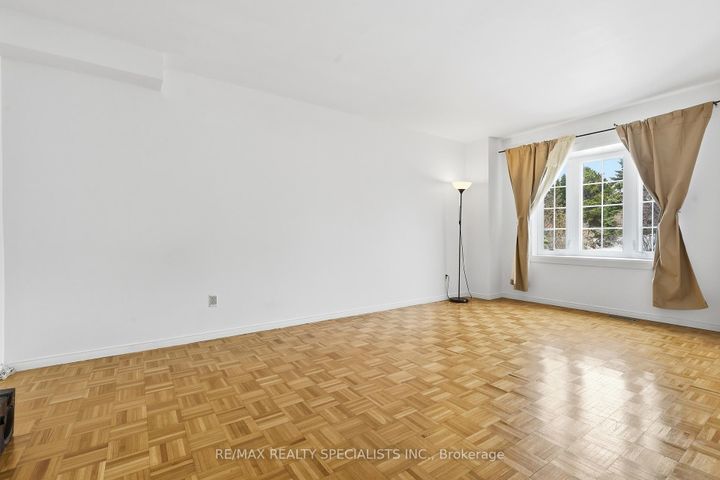 Photo 26 at 162 Major William Sharpe Drive, Northwood Park, Brampton