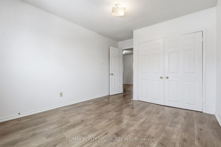 Photo 28 at 162 Major William Sharpe Drive, Northwood Park, Brampton