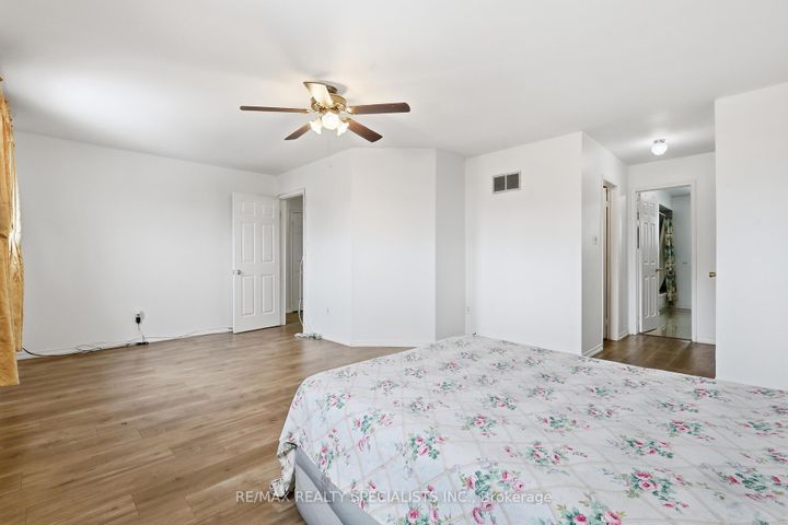 Photo 31 at 162 Major William Sharpe Drive, Northwood Park, Brampton