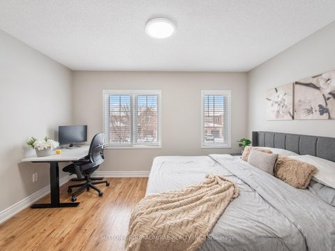 Photo 16 at 81 Parktree Drive, Maple, Vaughan