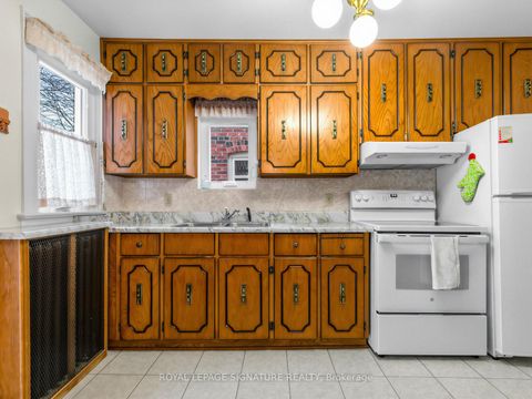 Photo 8 at 136 Cranbrooke Avenue, Lawrence Park North, Toronto