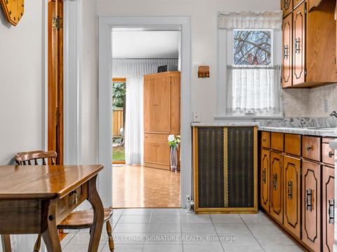 Photo 22 at 136 Cranbrooke Avenue, Lawrence Park North, Toronto