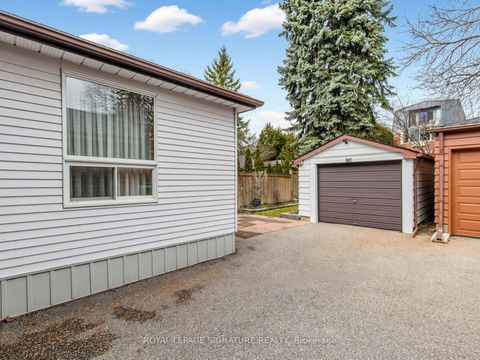 Photo 31 at 136 Cranbrooke Avenue, Lawrence Park North, Toronto